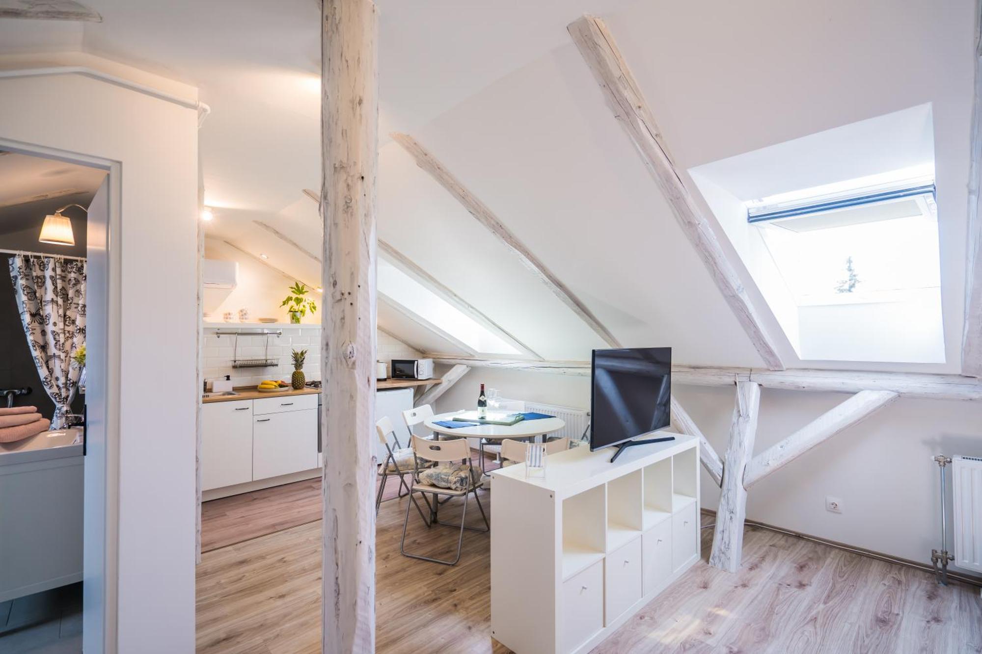 Appartamento Pitypang Apartman Siófok Esterno foto