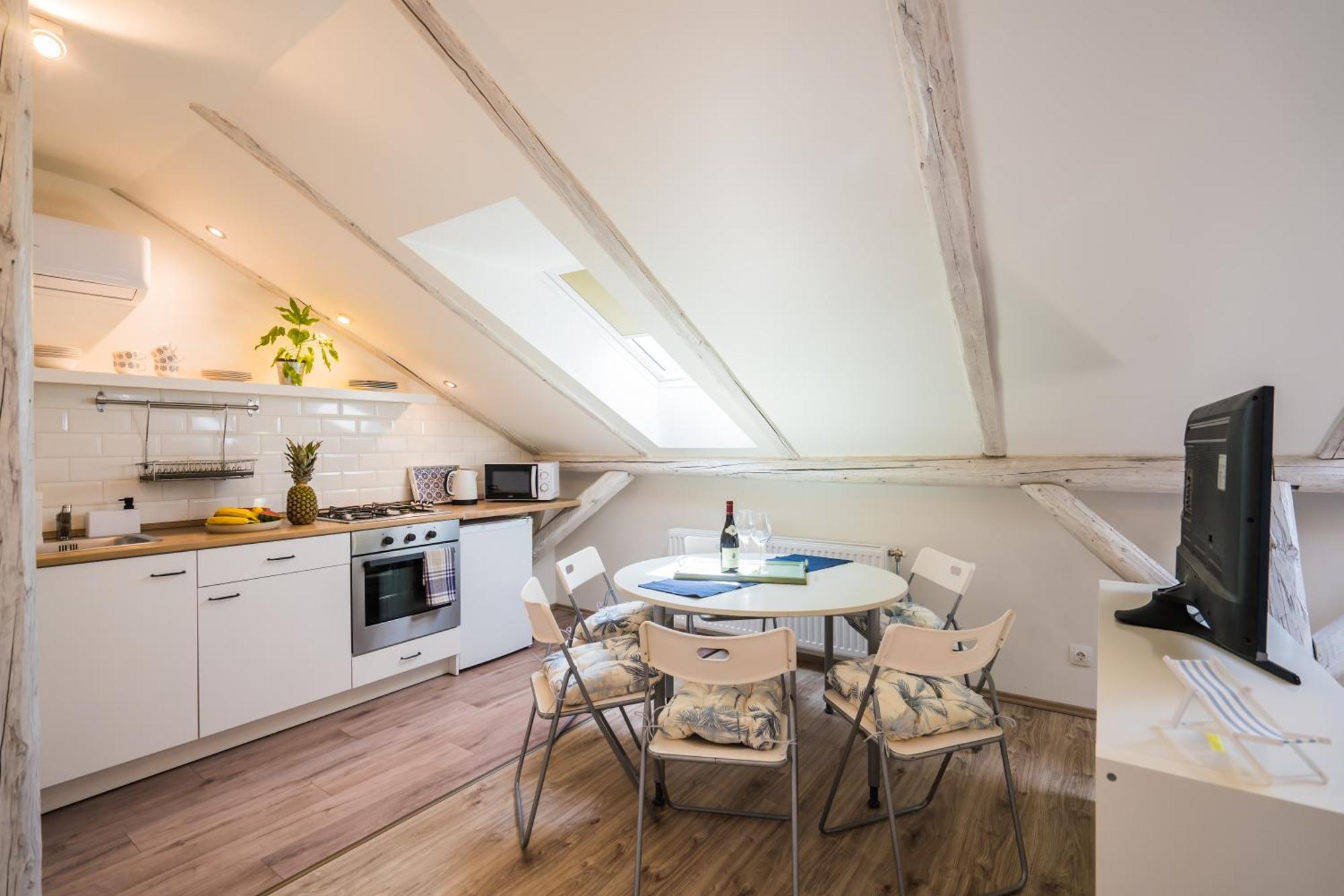 Appartamento Pitypang Apartman Siófok Esterno foto