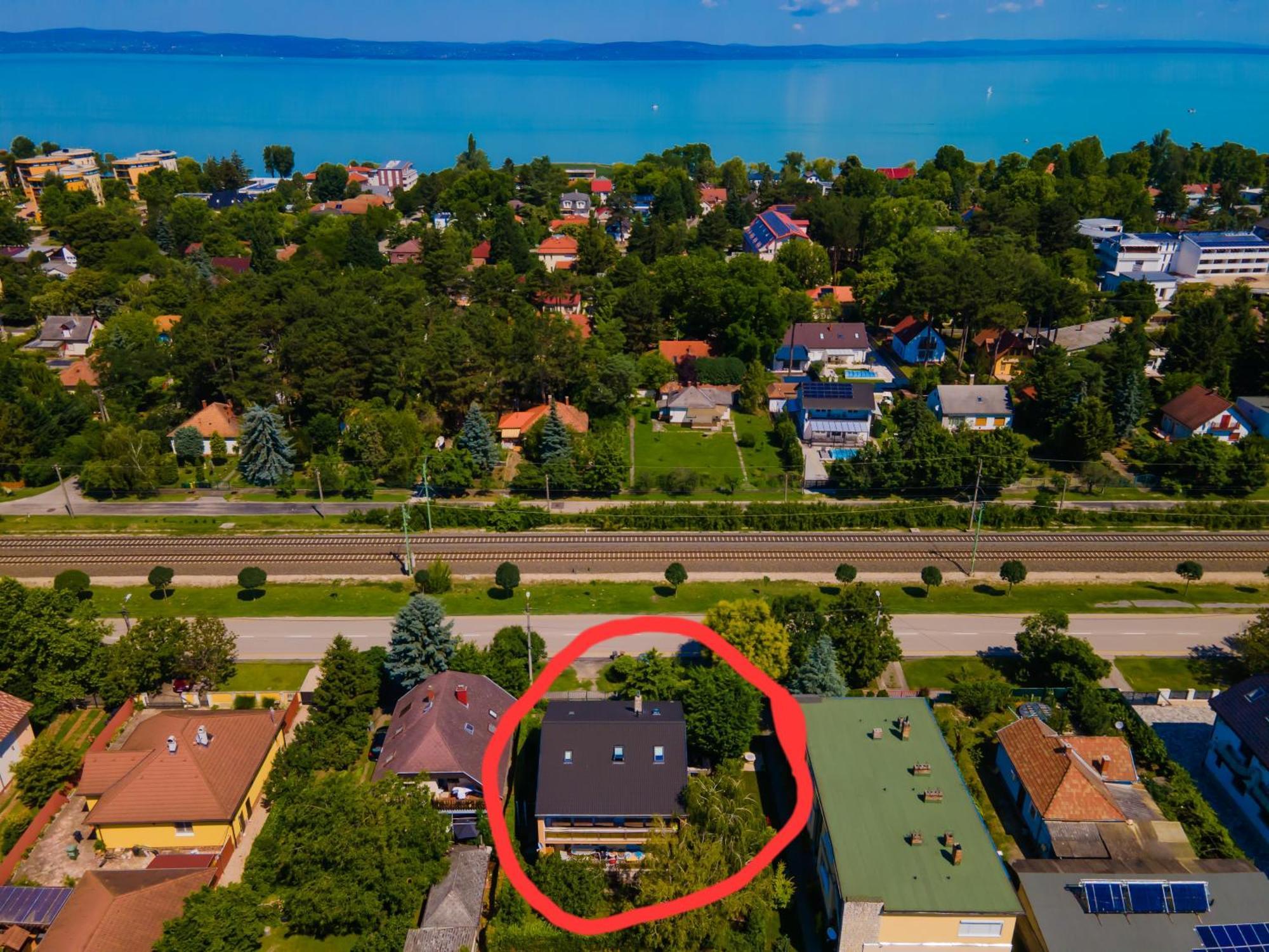 Appartamento Pitypang Apartman Siófok Esterno foto